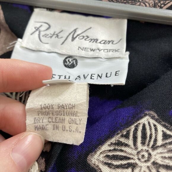 Vintage Ruth Norman Saks Fifth Avenue Womens Purple Tunic Top Size L Retro Flowy - Picture 8 of 11